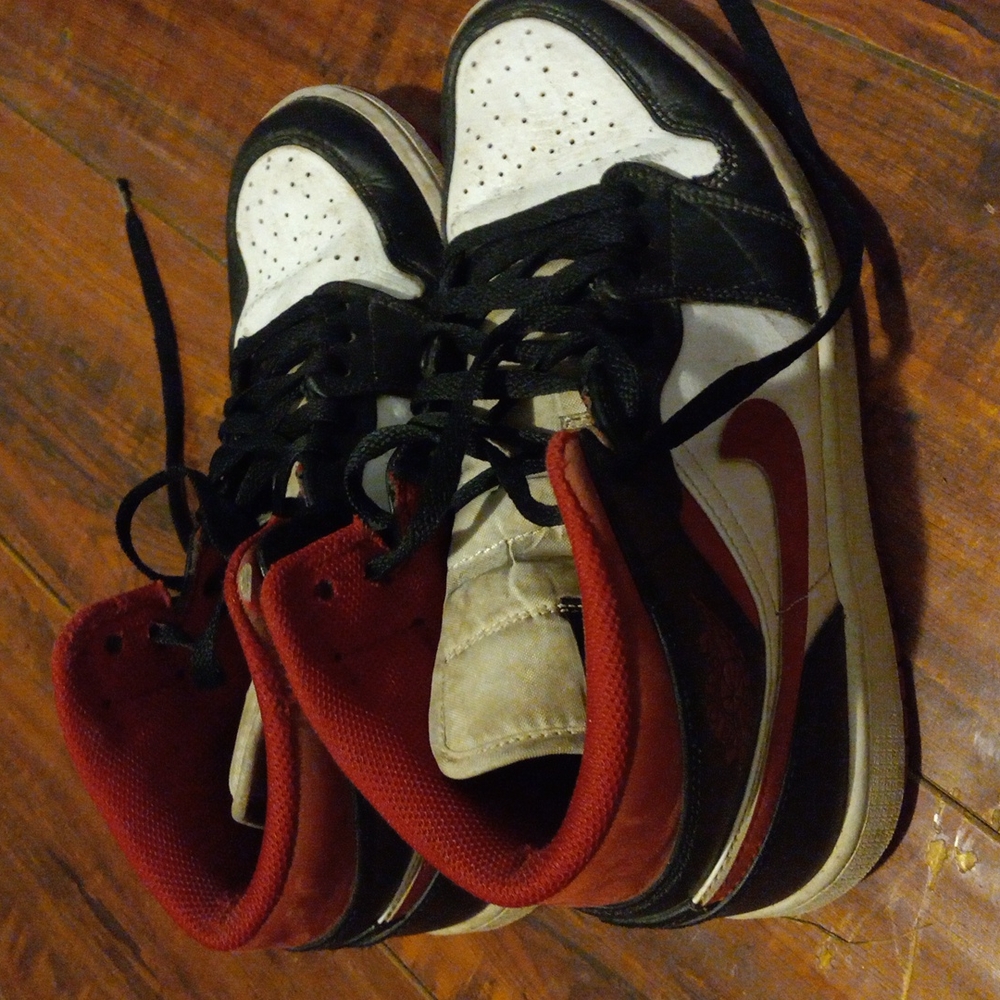 Jordan 1 size 8